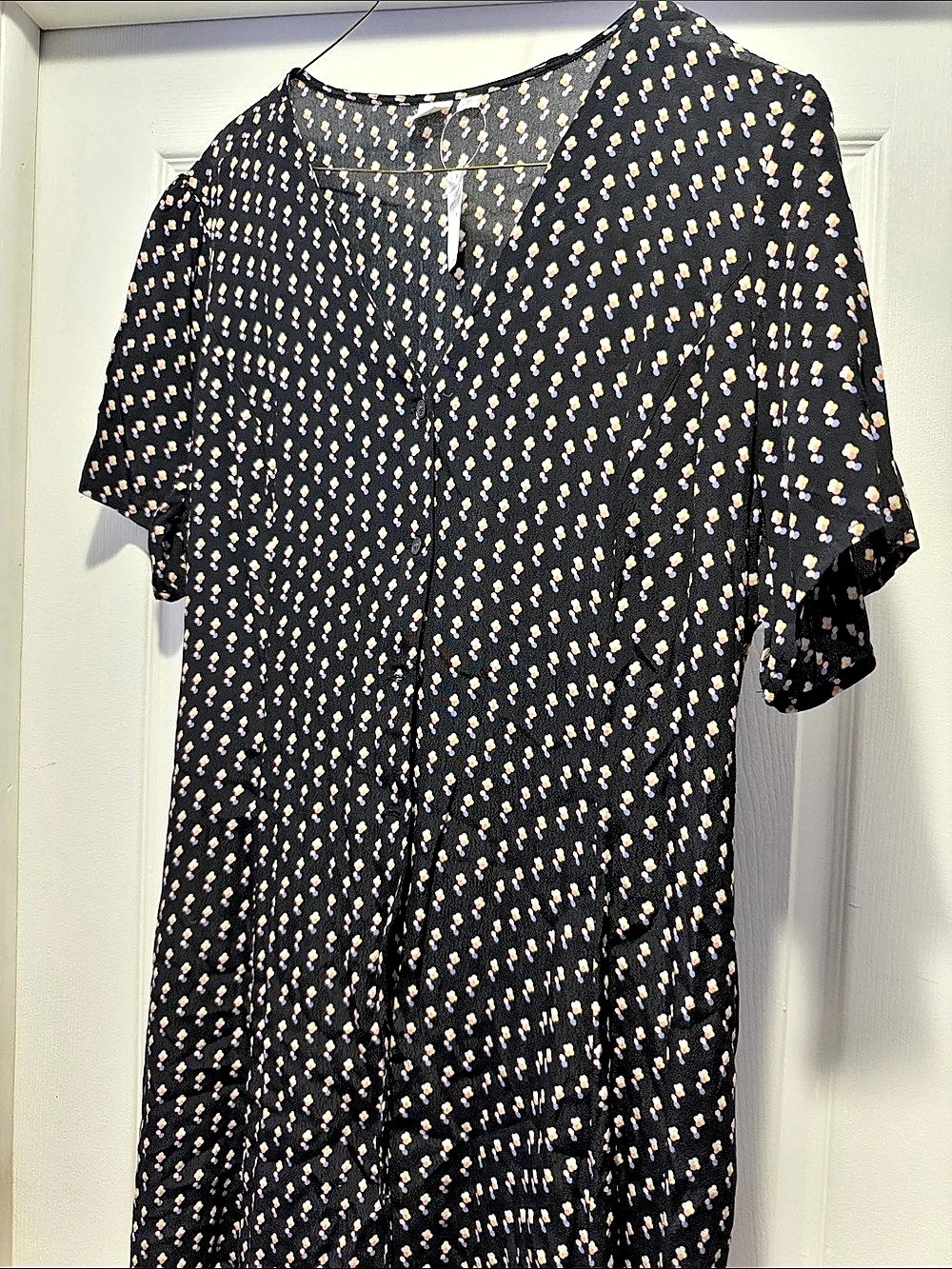 Gap Floral button-down Maxi Dress in Black & Pink